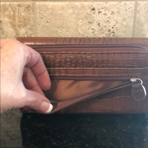 Wallet - Picture 3 of 8